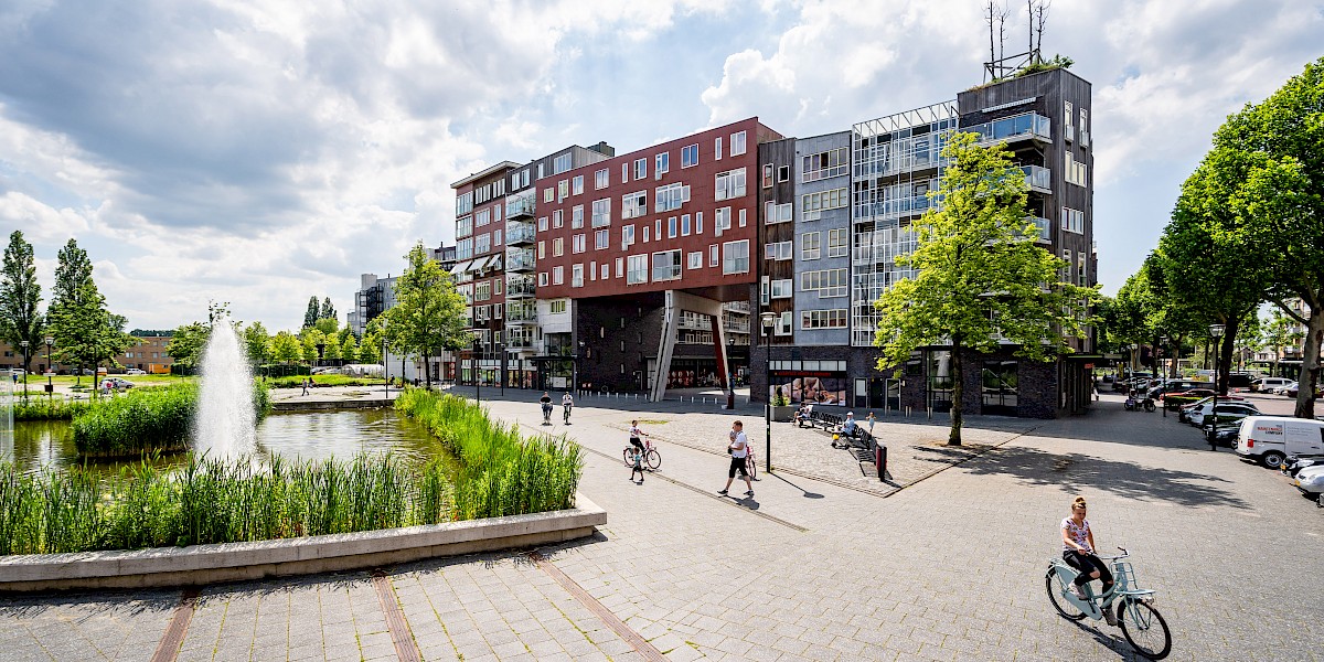 Pertinea acquires two more shopping centres in the Netherlands
